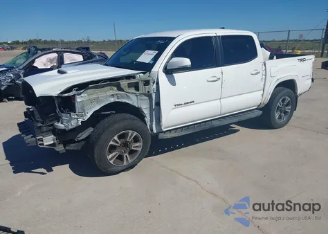 2017 Toyota Tacoma Trd Sport z USA, uszkodzony, nr VIN 5TFAZ5CNXHX048185